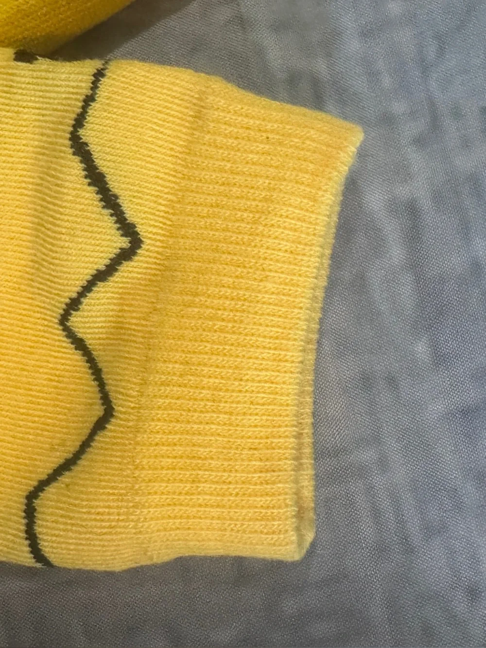 ❤️🌵 The Simpsons Yellow Cartoon Character‎ Socks. NWOT